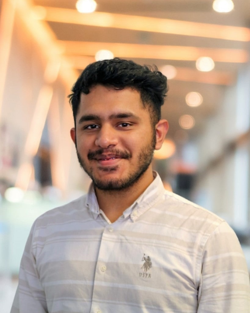 Mohit Chawla, Junior Staff Accountant